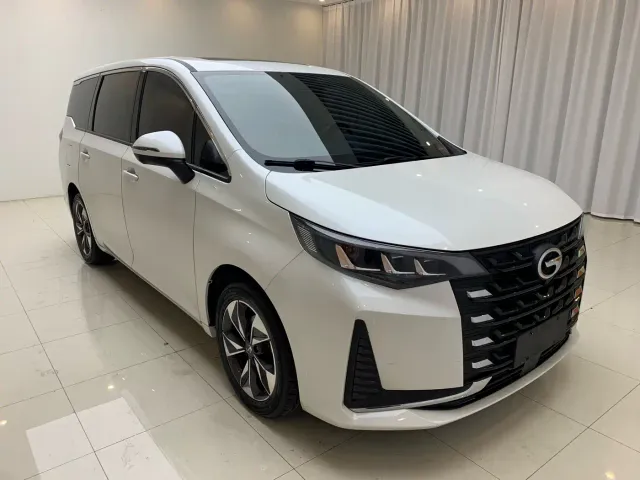 GAC Trumpchi M6 — Фото автомобиля 3