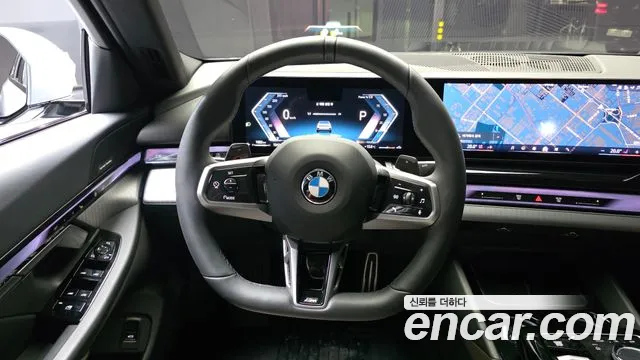 BMW 5 Series G60 — Фото автомобиля 13