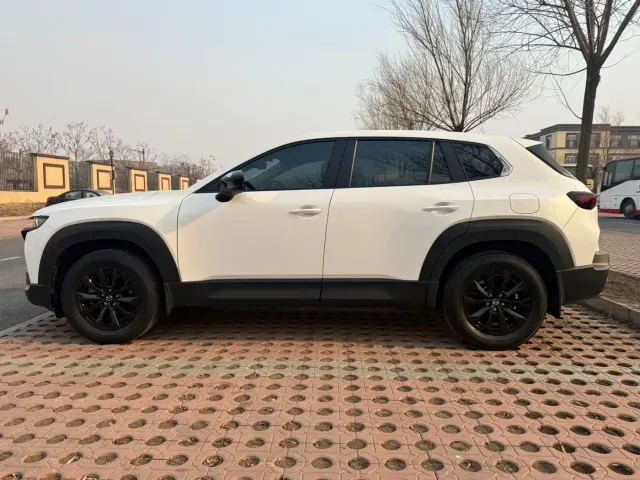 Mazda CX-50 Xingye — Фото автомобиля 4