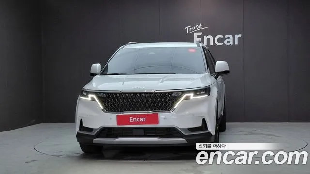 Kia Canival Carnival 4 поколение Бензин 11 мест Prestige — Фото автомобиля 3