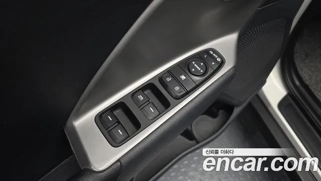 Kia Niro Niro Plus Air — Фото автомобиля 25