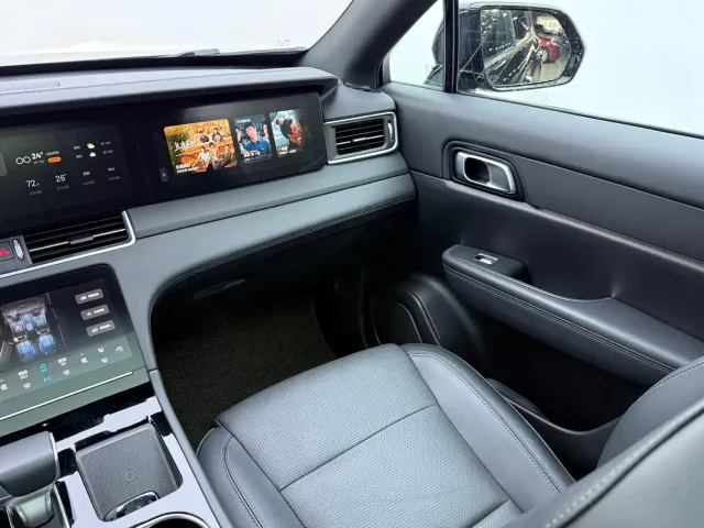 Li Auto Li ONE 2021 Extended Range 6-Seater — Фото автомобиля 8