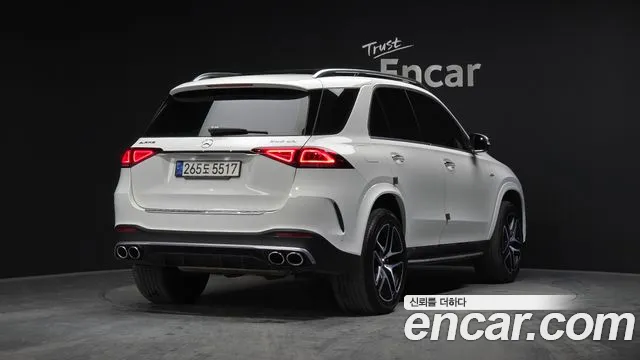 Mercedes-Benz GLE-Class — Фото автомобиля 2
