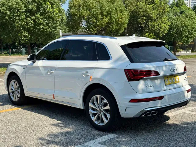 Audi Audi Q5L 2022 40T Luxury Dynamic — Фото автомобиля 5