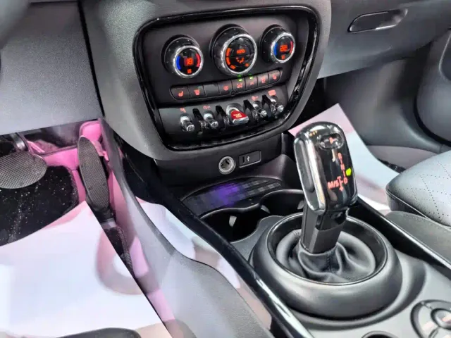 MINI Clubman — Фото автомобиля 11