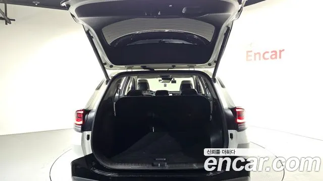 Kia Sportage Sportage 5-е поколение Бензин 1.6 турбо 2WD — Фото автомобиля 18