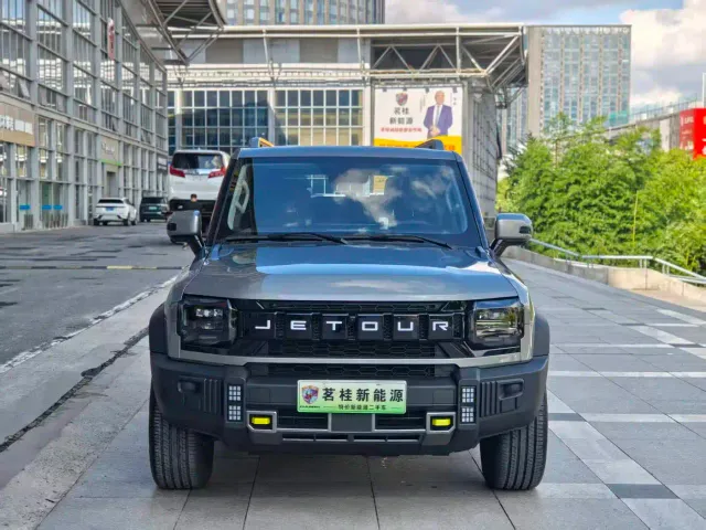 Jetour T2 — Фото автомобиля 2