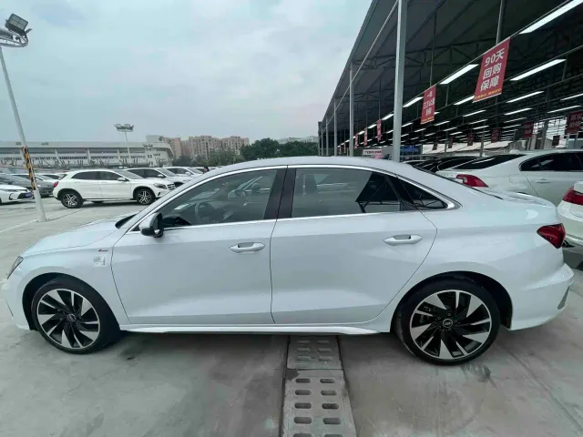 Audi A3 — Фото автомобиля 13
