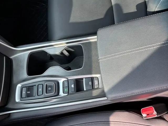 Honda Accord — Фото автомобиля 18
