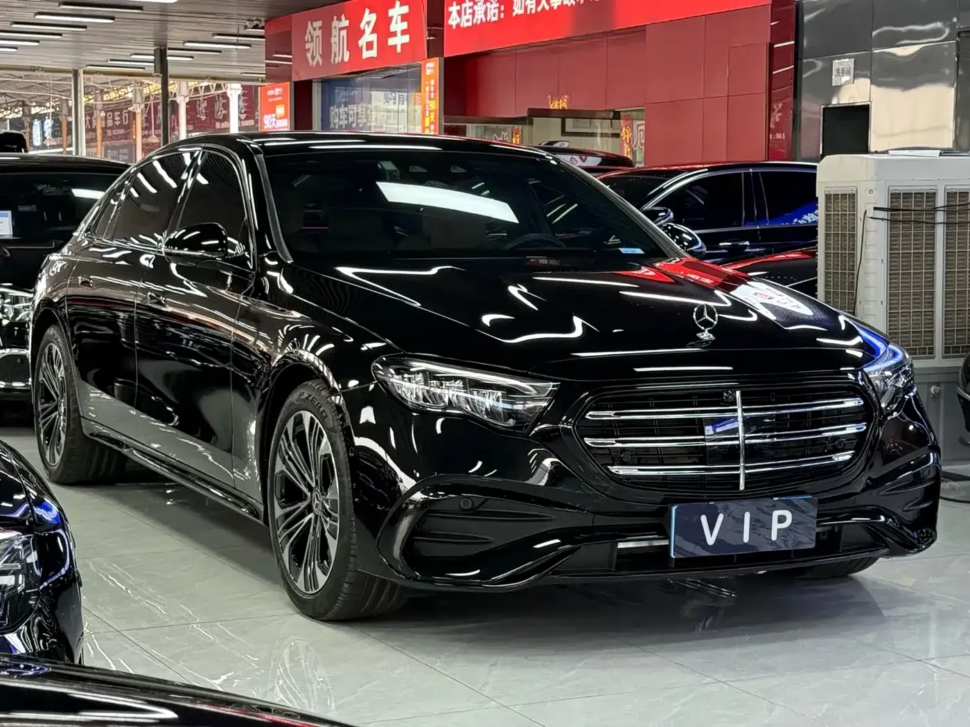 Mercedes-Benz Mercedes-Benz E-Class 2024 E 300 L Fashion Sport — Фото автомобиля 3