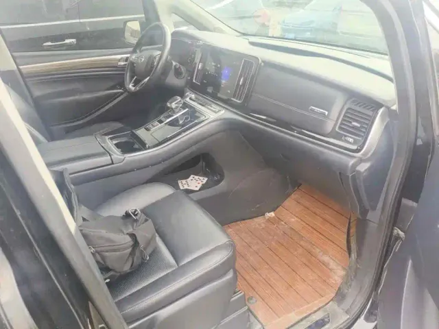 GAC Trumpchi M8 — Фото автомобиля 12