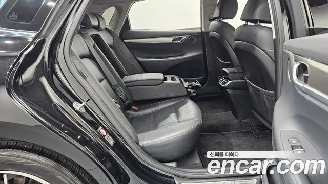 Hyundai Grandeur Новый Grandeur IG 3.0 LPi (Для проката) — Фото автомобиля 11