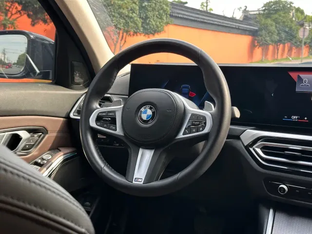 BMW 3 Series — Фото автомобиля 10