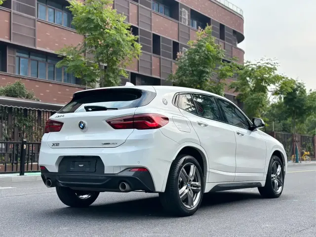BMW X2 — Фото автомобиля 7