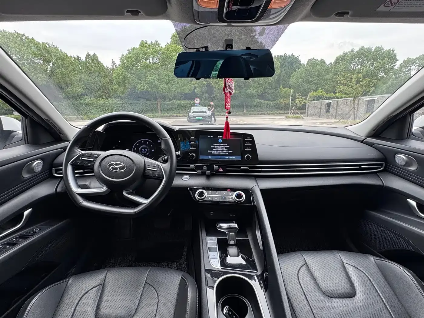 Hyundai Elantra 2022 1.5L CVT GLX Elite Edition — Фото автомобиля 13