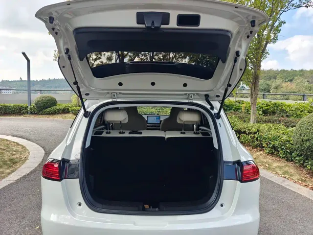 Wuling Binguo PLUS — Фото автомобиля 11