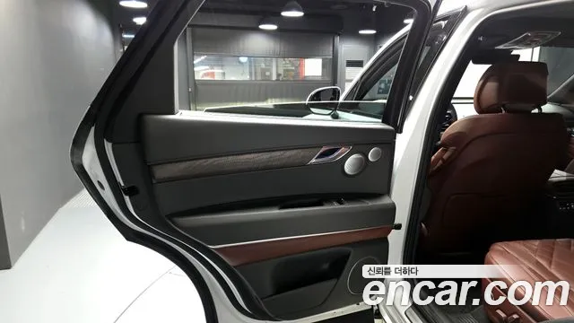 Genesis GV80 2.5T Бензин AWD — Фото автомобиля 18