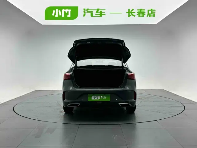 Changan Eado — Фото автомобиля 5