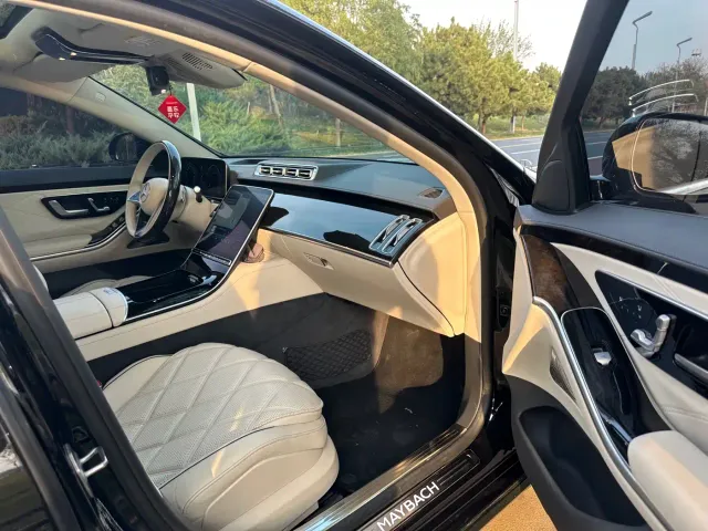 Mercedes-Benz Maybach S-Class — Фото автомобиля 7