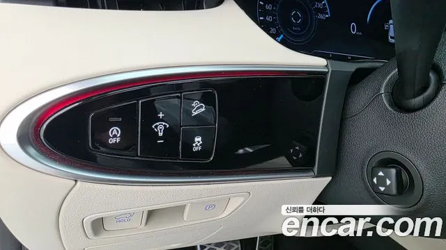 Genesis GV70 — Фото автомобиля 18