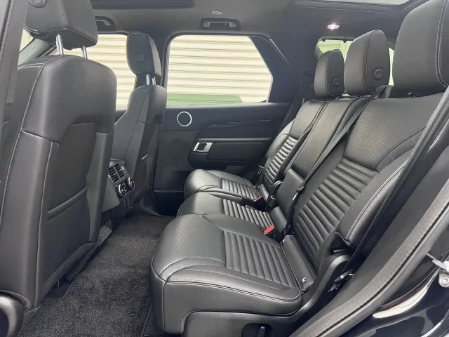 Land Rover Discovery — Фото автомобиля 12