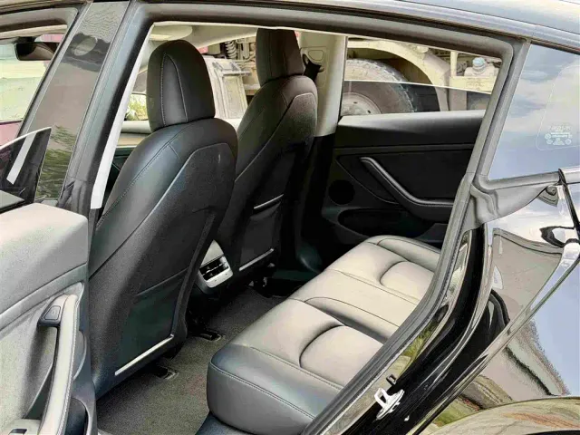 Tesla Model 3 2022 Model Rear-Wheel Drive Version — Фото автомобиля 6