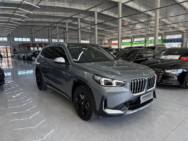 BMW X1 — Фото автомобиля 3