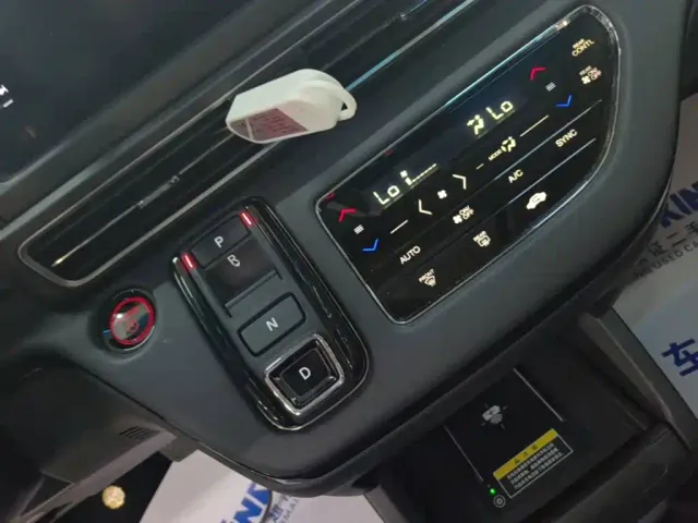 Honda Odyssey — Фото автомобиля 13