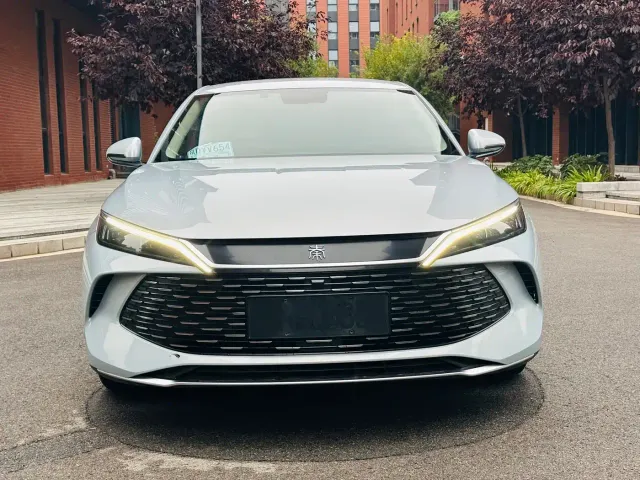 BYD Qin L — Фото автомобиля 2