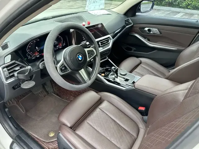 BMW BMW 3 Series 2022 320Li M Sport Package — Фото автомобиля 4