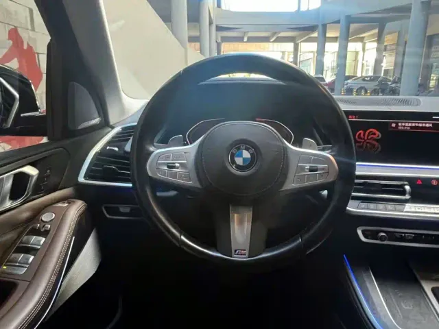 BMW X5 — Фото автомобиля 13