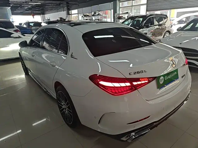Mercedes-Benz C-Class — Фото автомобиля 22