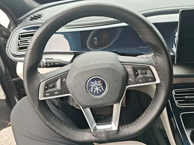 BYD Qin PLUS — Фото автомобиля 10