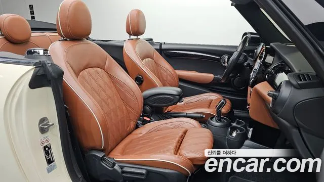 MINI Cooper Convertible — Фото автомобиля 17