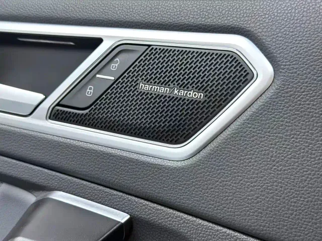 Volkswagen Tiguan L — Фото автомобиля 8