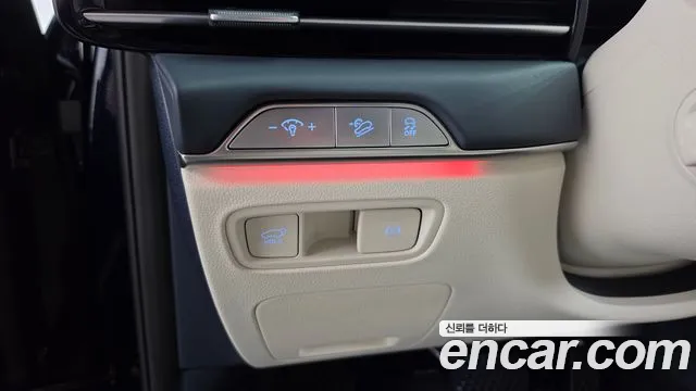 Genesis GV80 — Фото автомобиля 30