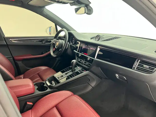Porsche Macan — Фото автомобиля 8