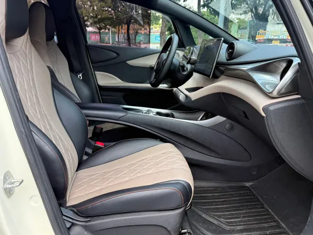 BYD Dolphin — Фото автомобиля 7