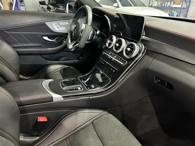 Mercedes-Benz C-Class — Фото автомобиля 11