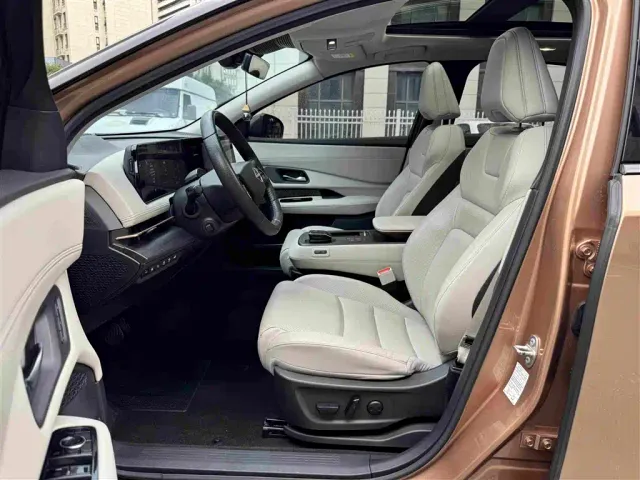 Nissan Ariya — Фото автомобиля 9
