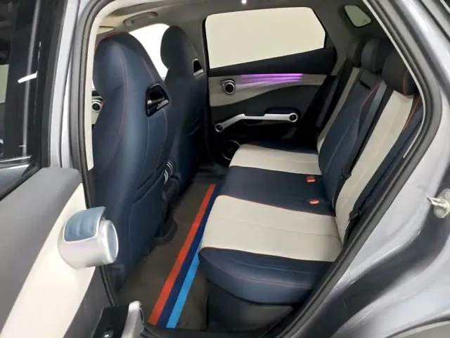 BYD Yuan PLUS — Фото автомобиля 16