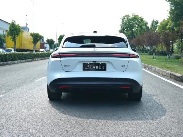 Nio ET5 Touring — Фото автомобиля 5