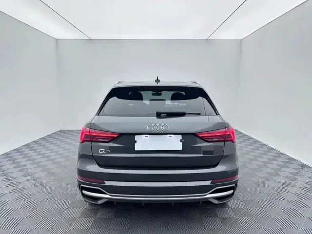 Audi Q3 — Фото автомобиля 5