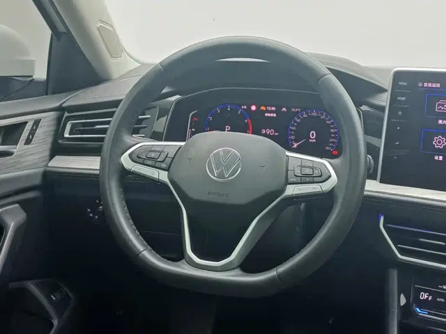 Volkswagen Sagitar — Фото автомобиля 6