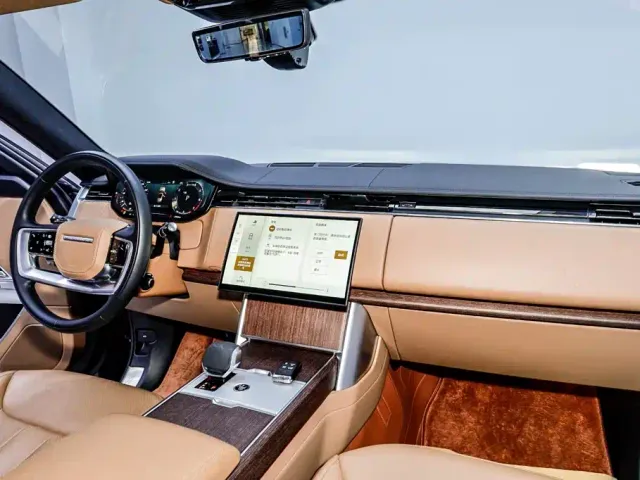 Land Rover Range Rover — Фото автомобиля 26