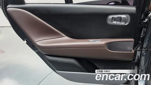 Hyundai Ioniq 6 — Фото автомобиля 14