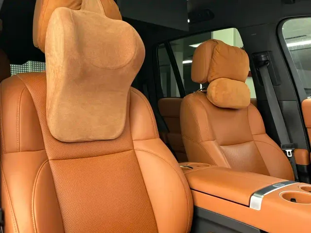 Li Auto L8 — Фото автомобиля 11