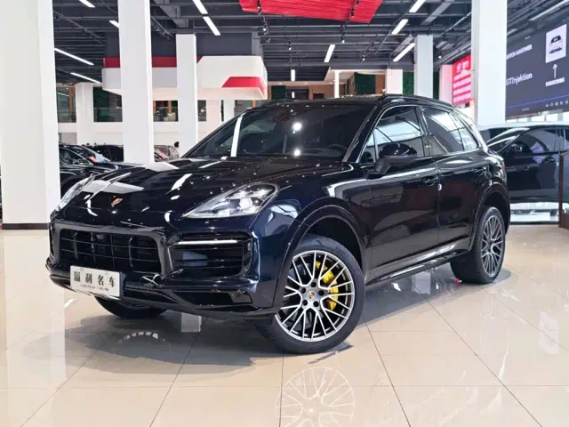 Фотография автомобиля — Porsche Cayenne