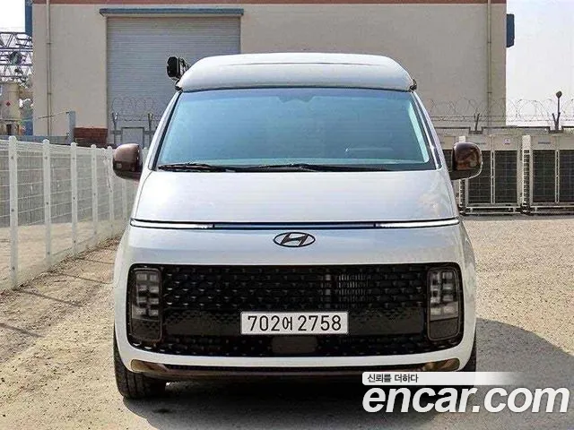 Hyundai Staria — Фото автомобиля 2