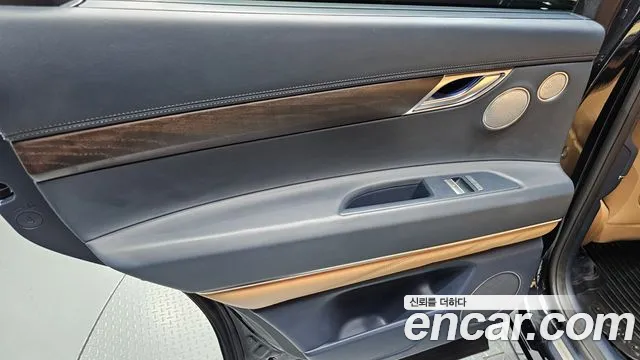 Genesis GV80 — Фото автомобиля 13